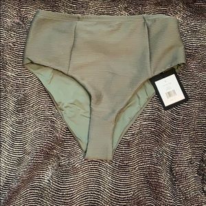 NWT ONIA SWIM